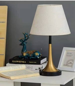 den-ban-tab-dau-giuong-phong-ngu-hien-dai-don-gian-phong-cach-bac-au-led-e27-chup-vai-cao-cap-dtt-db-yn408-2