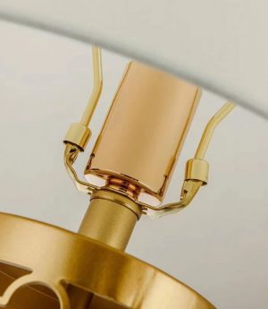 den-ngu-bac-au-de-ban-hien-dai-kieu-dang-vintage-than-ma-vang-chup-vai-led-trang-tri-cao-cap-dtt-db011-3