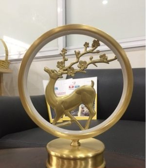 den-ban-dau-giuong-led-e27-trang-tri-kieu-dang-nordic-bac-au-hien-dai-chup-vai-hoa-tiet-cao-cap-dtt-db-yn2036