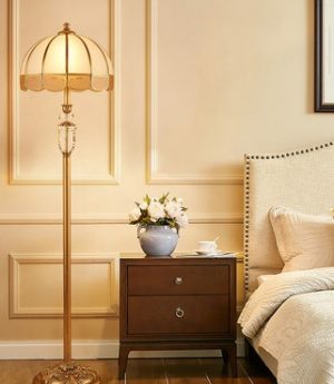 den-san-dong-dung-goc-tuong-co-dien-trang-tri-phong-khach-cao-cap-cao-15m-dtt-dc26-1