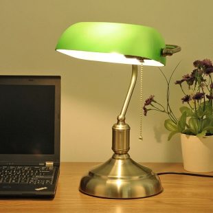 den-ban-decor-phong-lam-viec-co-dien-choa-thuy-tinh-cao-cap-vo-xanh-ngoc-bong-led-e27-dtt-ds8003-1