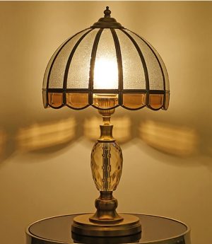 den-ban-dong-de-dau-giuong-phong-ngu-khach-san-biet-thu-cao-cap-phong-cach-chau-au-co-dien-led-e27-dtt-pk14-4