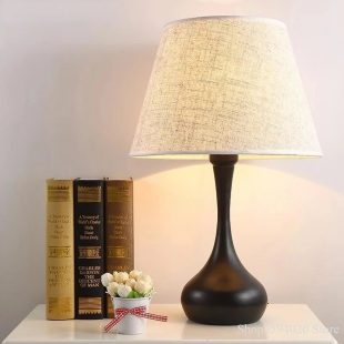 den-ban-de-dau-giuong-phong-ngu-kieu-dang-don-gian-bac-au-hien-dai-chup-vai-led-e27-cao-cap-dtt-nt4-1