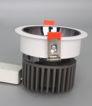 den led cob am tran tan quang loai nho phi 55mm 5 7w goc chieu 24 do chip bridgelux nguon done chong choi cao cap dtt atd55 4