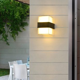 den-tuong-ngoai-troi-hien-dai-led-10w-kinh-nhua-trong-chong-nuoc-ip65-trang-tri-cao-cap-dtt-eb1wl-1