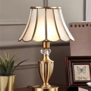 den-ban-dong-de-dau-giuong-phong-ngu-khach-san-biet-thu-cao-cap-phong-cach-chau-au-retro-led-e27-dtt-db8012t-2