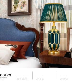 den-ban-dau-giuong-led-e27-trang-tri-kieu-dang-nordic-bac-au-hien-dai-chup-vai-hoa-tiet-cao-cap-dtt-db-yn8512-5