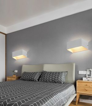 den-hat-tuong-2-dau-hien-dai-trang-tri-cau-thang-cao-cap-15w-hinh-chu-nhat-dtt-htl009-6