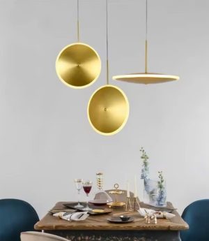 den-led-treo-tran-tha-hinh-dia-bay-trang-tri-phong-an-cao-cap-phong-cach-bac-au-hien-dai-dtt-htl046-3